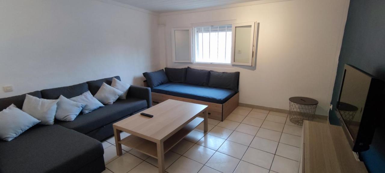 Appartement 45 M² Proche Du Centre Ville Lunel  Exterior foto
