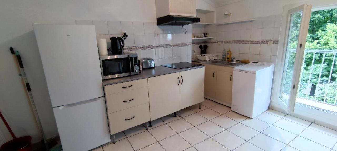 Appartement 45 M² Proche Du Centre Ville Lunel  Exterior foto